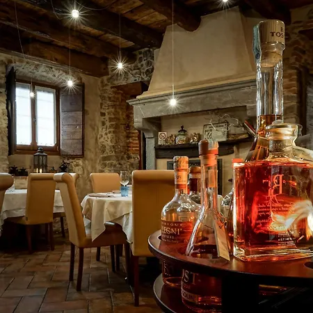여관 Osteria Marascia 칼로지오코르테